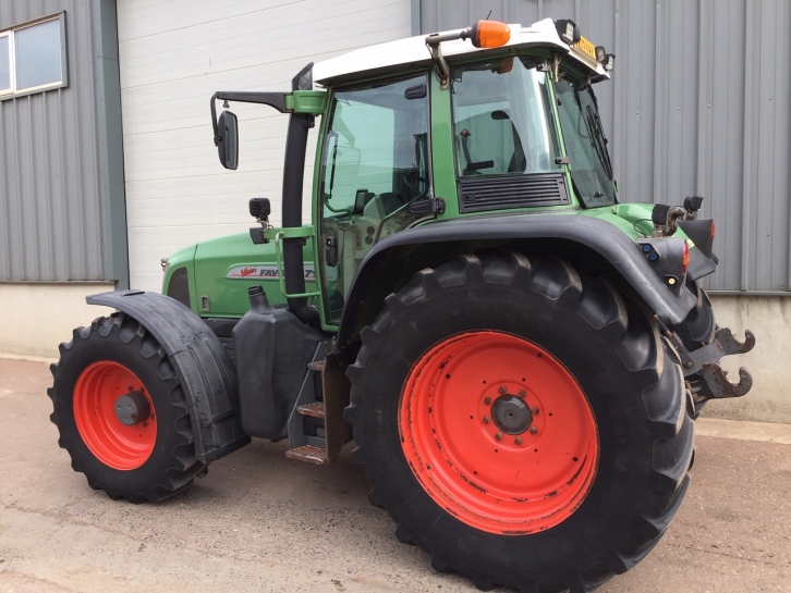 Fendt 712