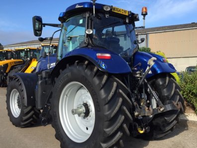 New Holland T7.270 Blue Power