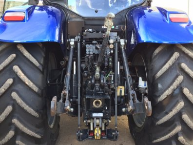 New Holland T7.270 Blue Power