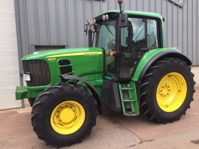 John Deere 6630