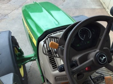John Deere 6930