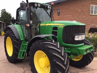 John Deere 6930