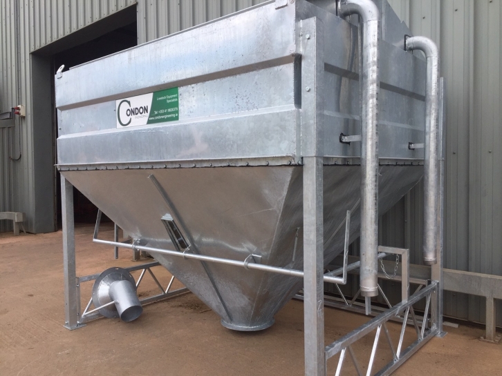 Condon 8 Ton feed bin