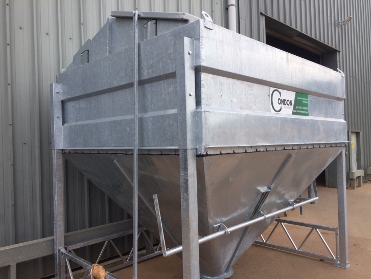 Condon 8 Ton feed bin
