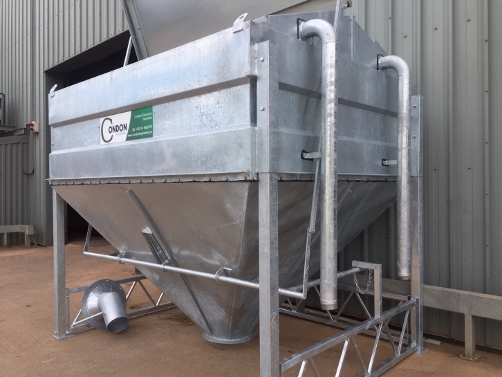 Condon 8 Ton feed bin