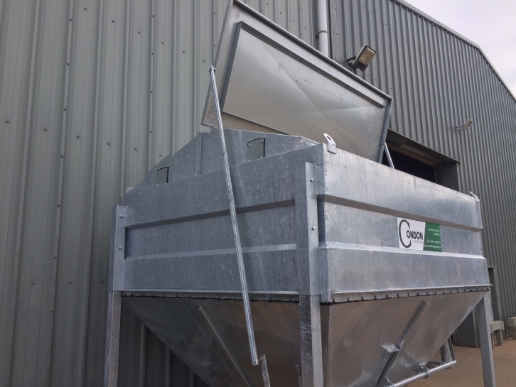 Condon 8 Ton feed bin