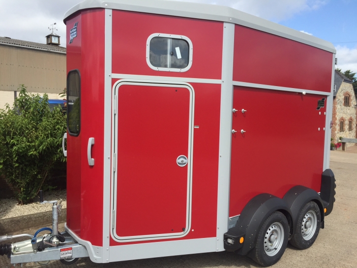 Ifor Williams HB 506 horse box