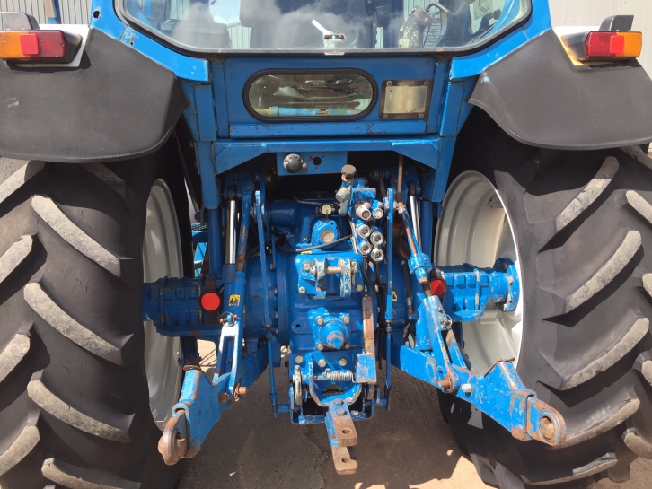 Ford 8210 III