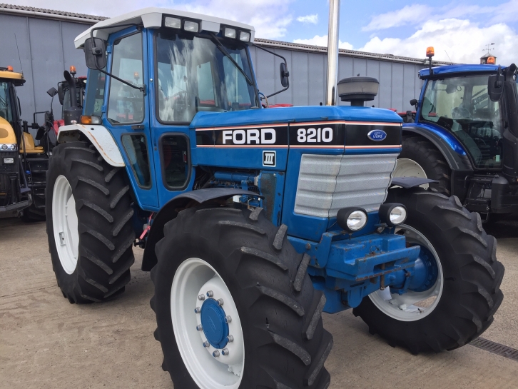 Ford 8210 III