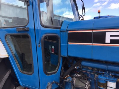 Ford 8210 III