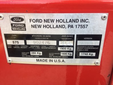 New Holland 575 baler