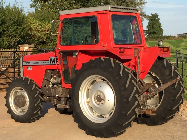 Massey Ferguson 575