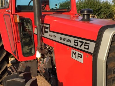 Massey Ferguson 575