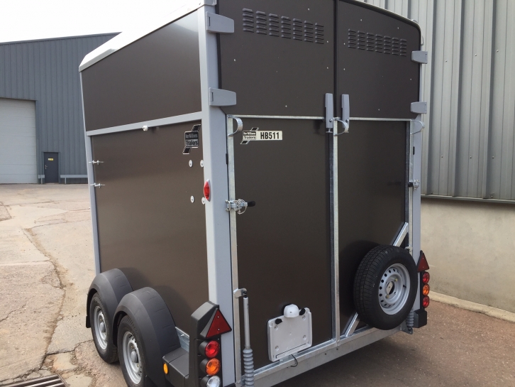 Ifor Williams HB 511 horse box