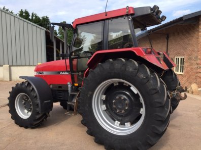 Case 5140 Plus