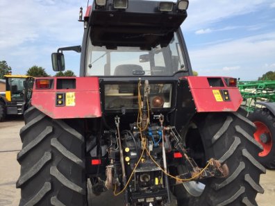 Case 5140 Plus