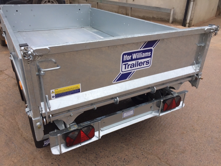 Ifor Williams TT2515 tipping trailer
