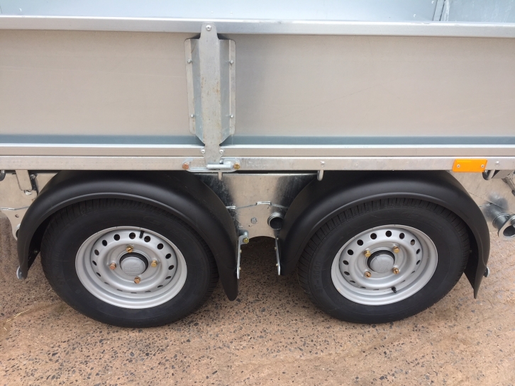 Ifor Williams TT2515 tipping trailer