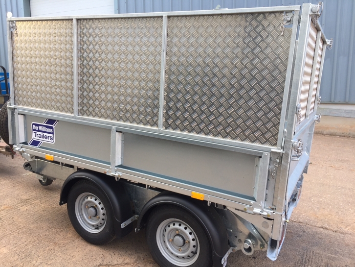Ifor Williams TT2515 tipping trailer