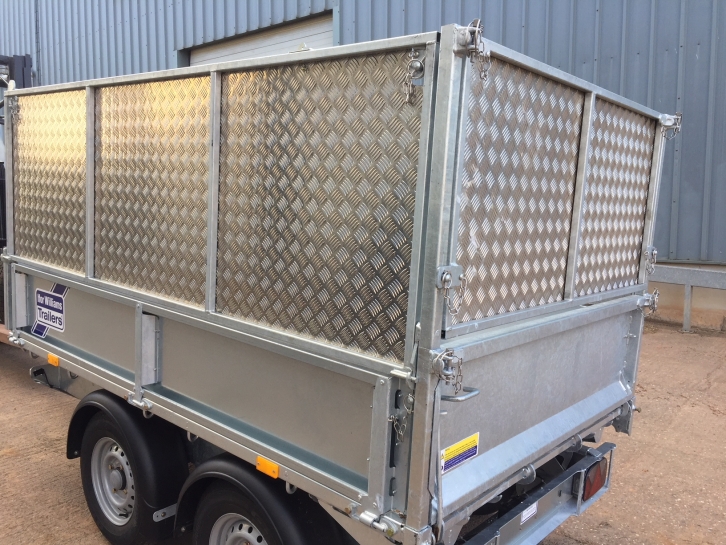Ifor Williams TT2515 tipping trailer