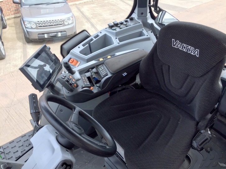 Valtra T234 Direct