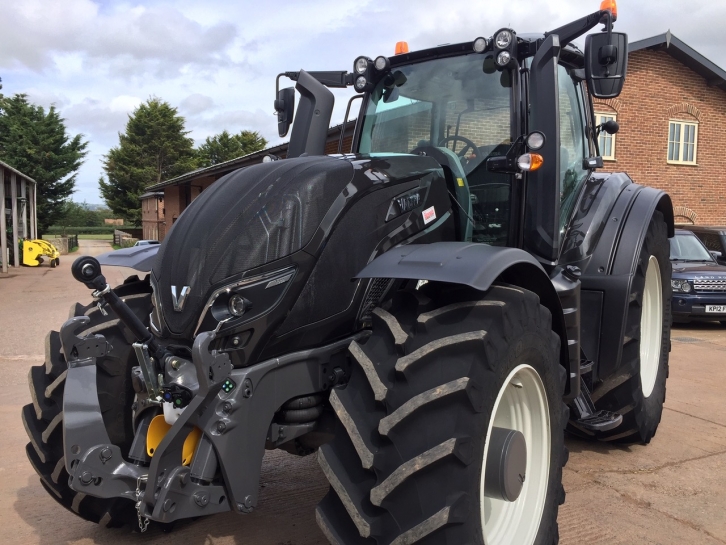 Valtra T234 Direct