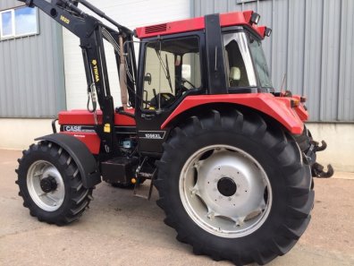 Case International 1056XL