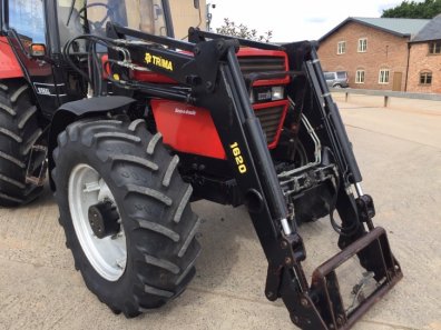 Case International 1056XL