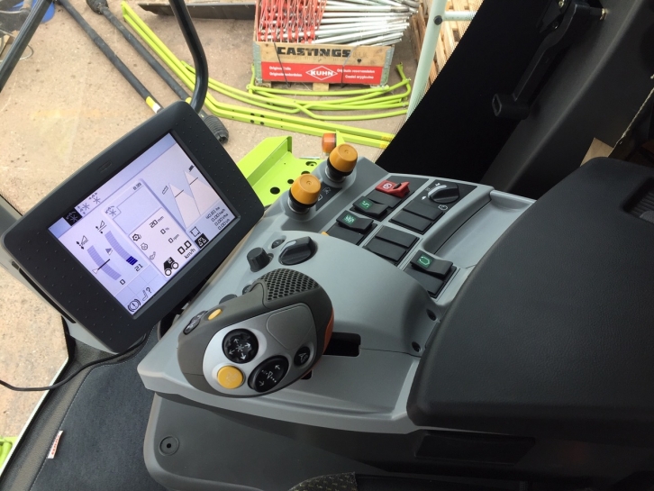 Claas Lexion 670TT