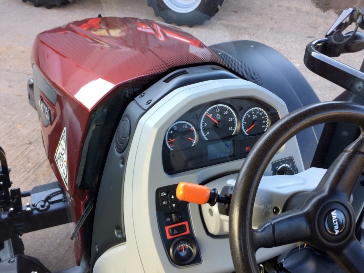 Valtra N174 Direct
