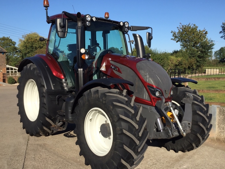 Valtra N174 Direct
