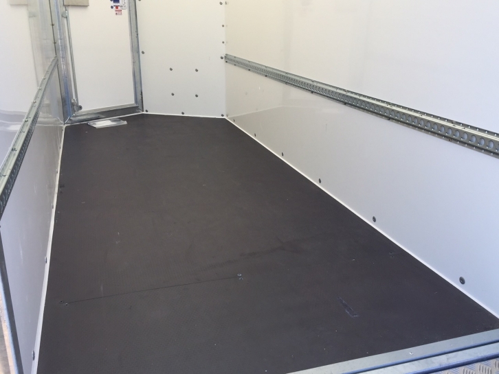 Ifor Williams BV125X7 box trailer