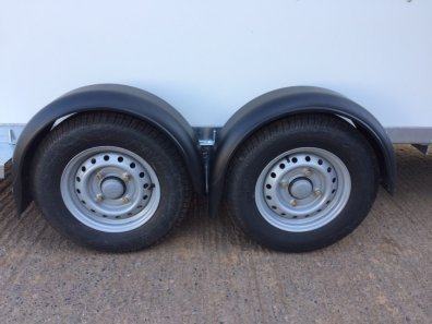 Ifor Williams BV125X7 box trailer