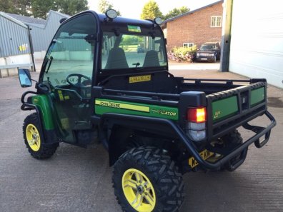 John Deere 855D XUV Gator