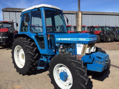 Ford 5610