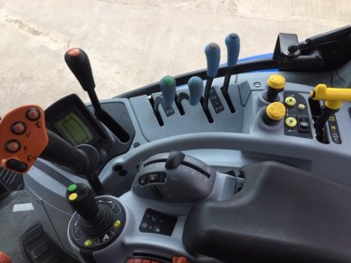 New Holland T6.180