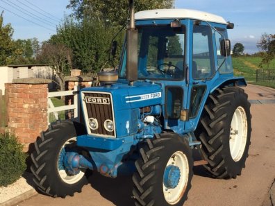 Ford 7600