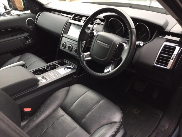 Land Rover Discovery Commercial TD6
