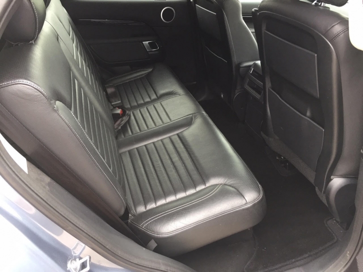 Land Rover Discovery Commercial TD6