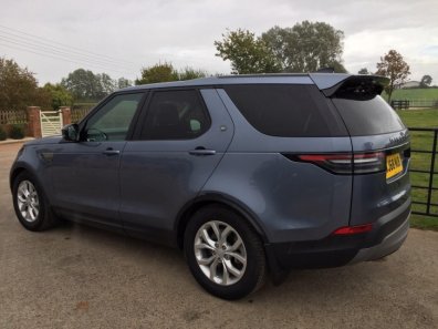 Land Rover Discovery Commercial TD6