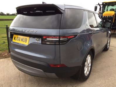 Land Rover Discovery Commercial TD6