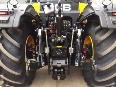 JCB 4220