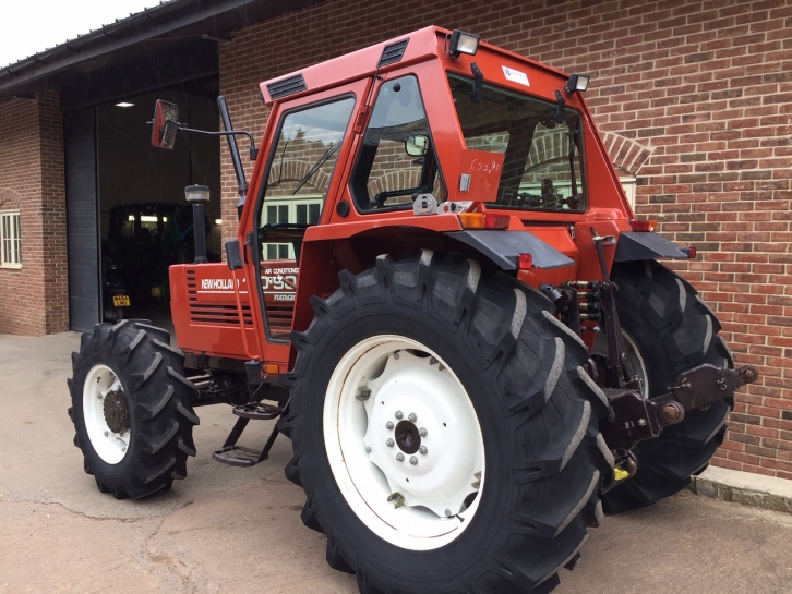 New Holland 110-90