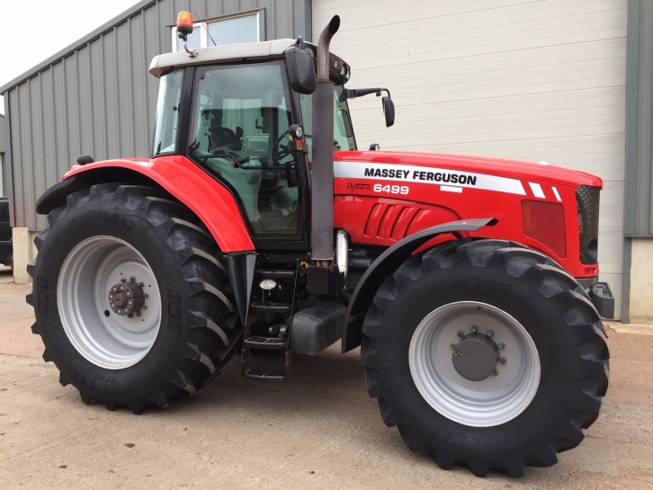 Massey Ferguson 6499
