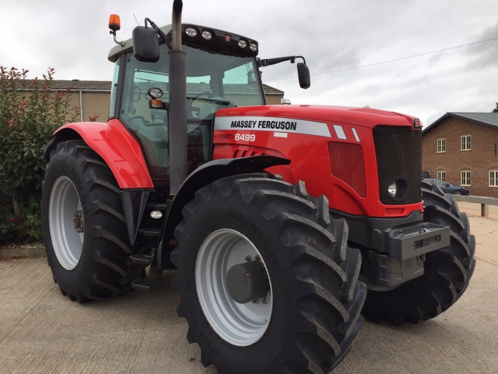 Massey Ferguson 6499