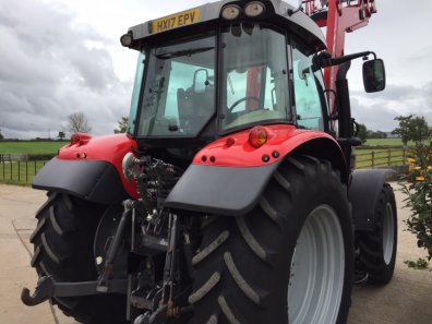 Massey Ferguson 5712 SL
