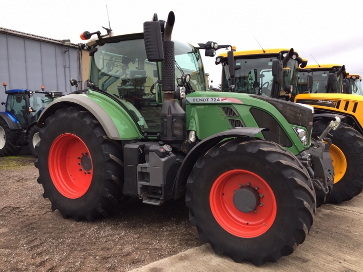 Fendt 724 Profi-Plus