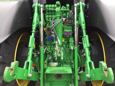 John Deere 6250R