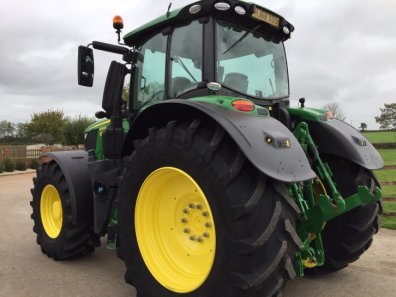John Deere 6250R