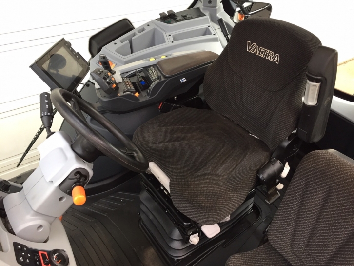 Valtra T174 Versu